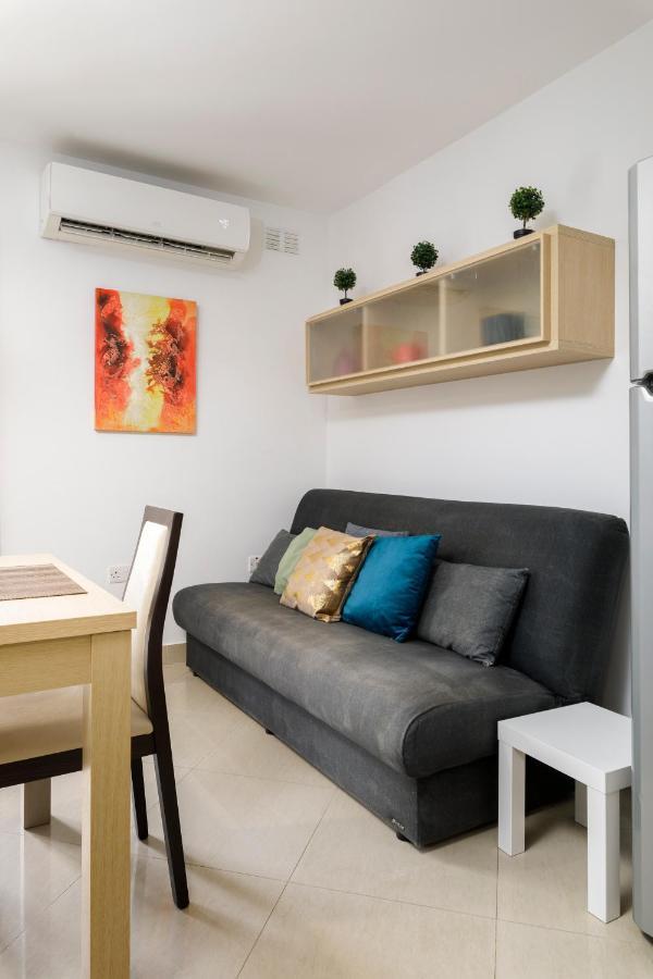 Hilltop Apartments - Stylish Comfort Living Close To The Sea, Bugibba San Pawl il-Baħar Eksteriør bilde